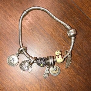 pandora bracelet